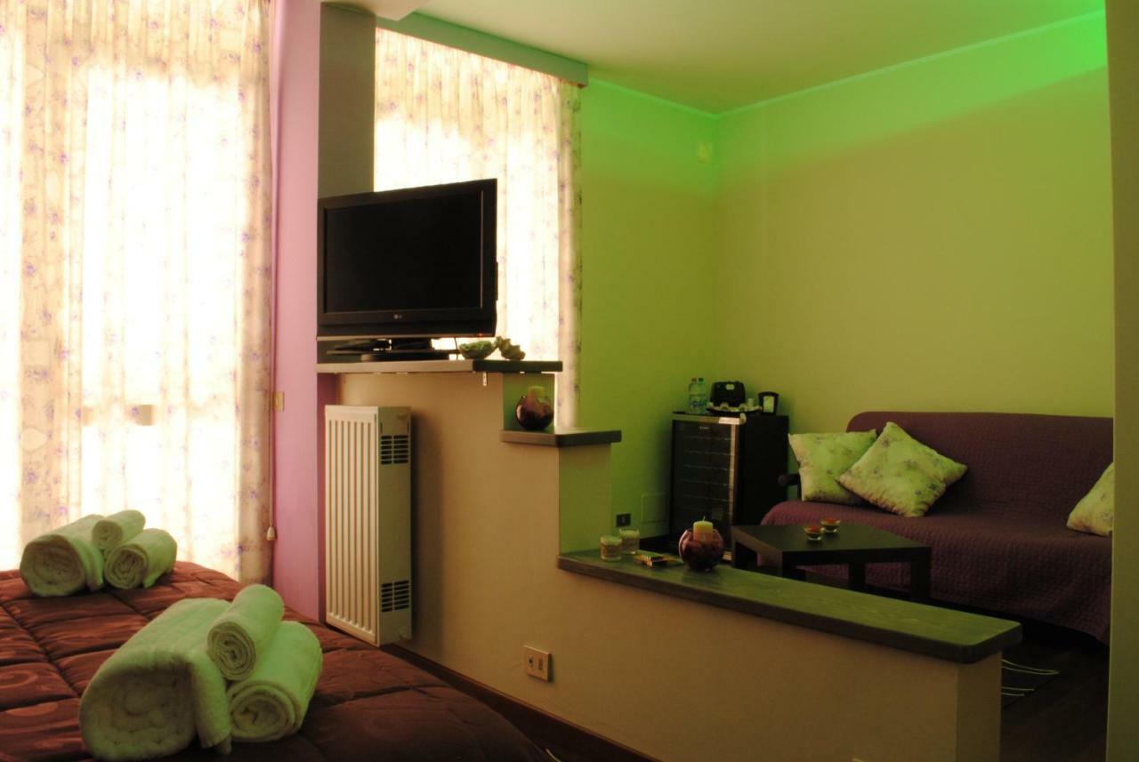Villa Regina B&B Nettuno Bagian luar foto