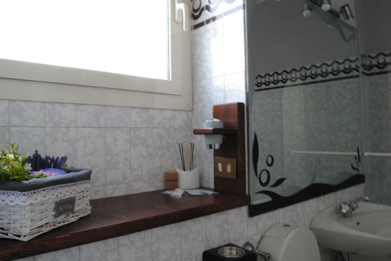 Villa Regina B&B Nettuno Bagian luar foto
