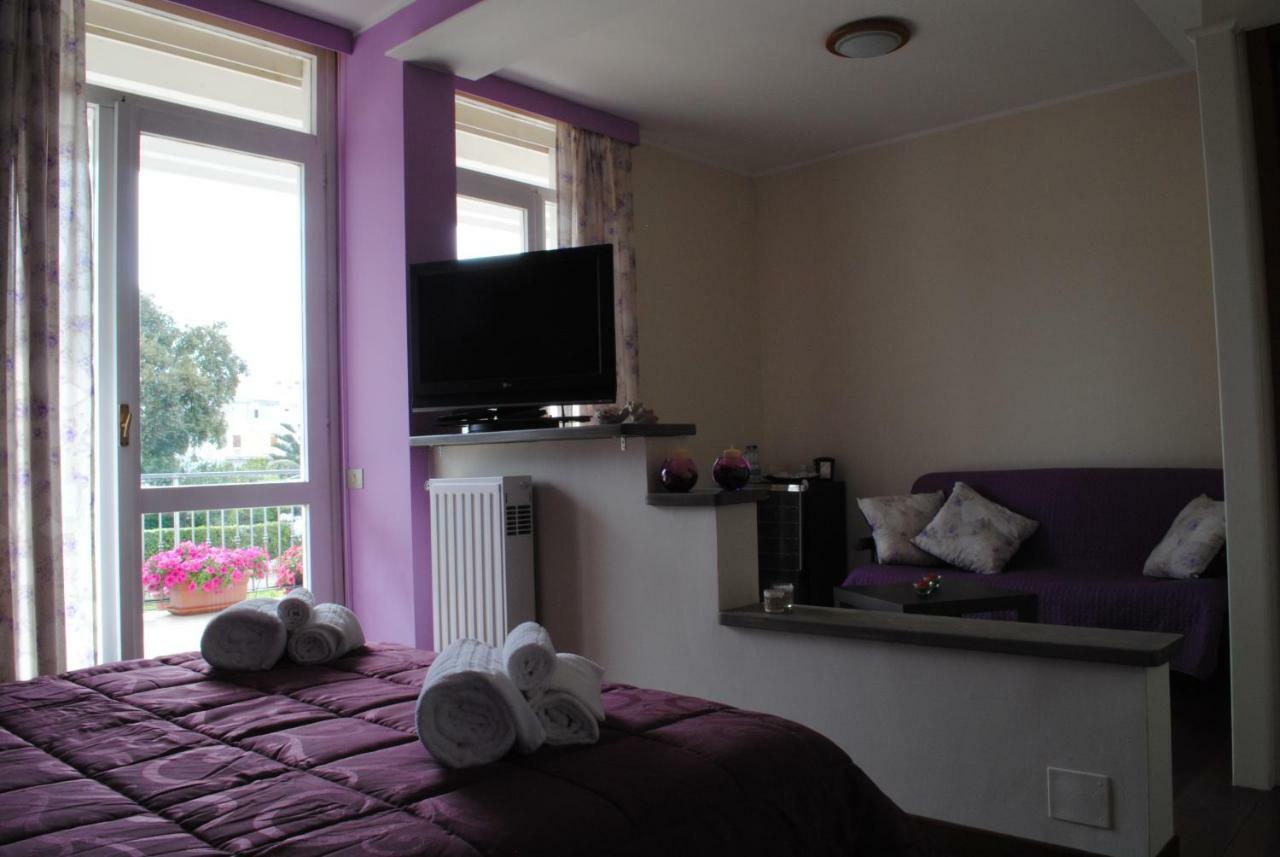 Villa Regina B&B Nettuno Bagian luar foto