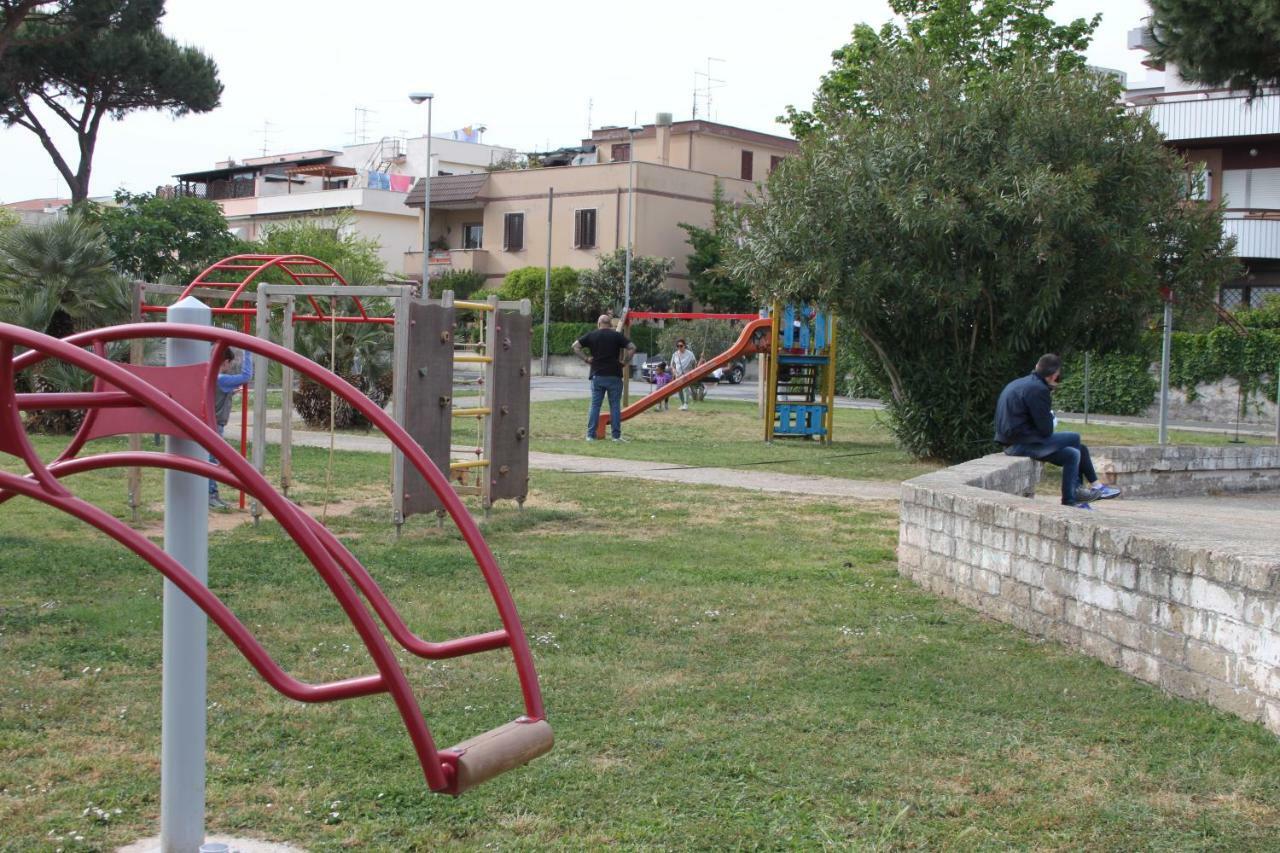 Villa Regina B&B Nettuno Bagian luar foto
