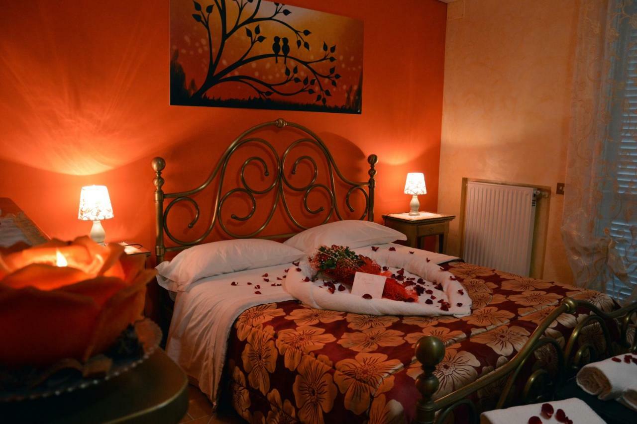 Villa Regina B&B Nettuno Bagian luar foto